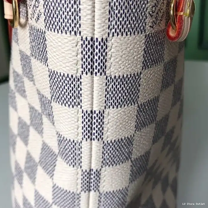 Hot sale LV Bags 19B570268 0327